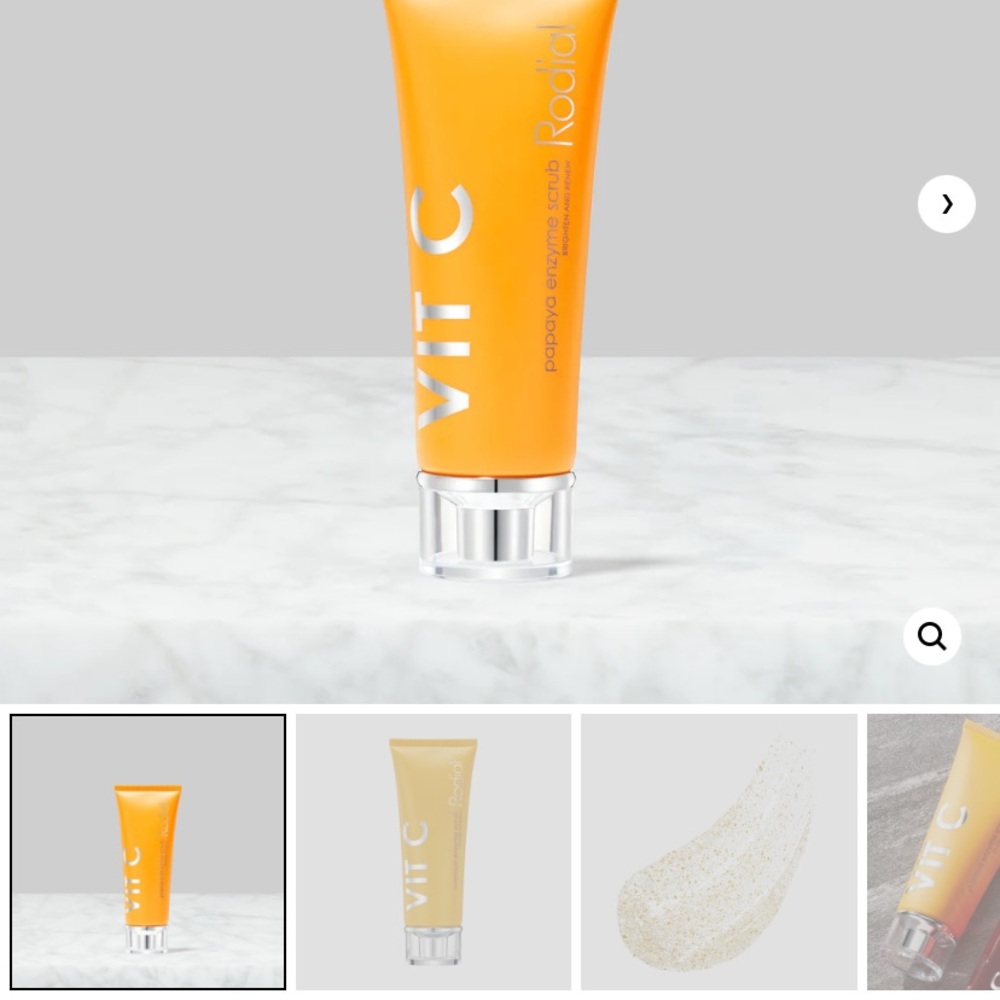 Rodial Vit C Papaya Enzyme Scrub
